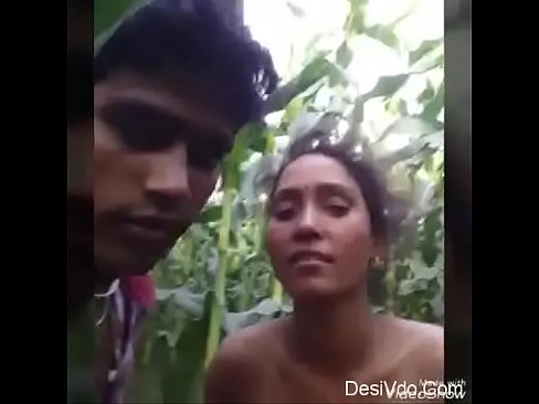Indian girl frend boobs prees
