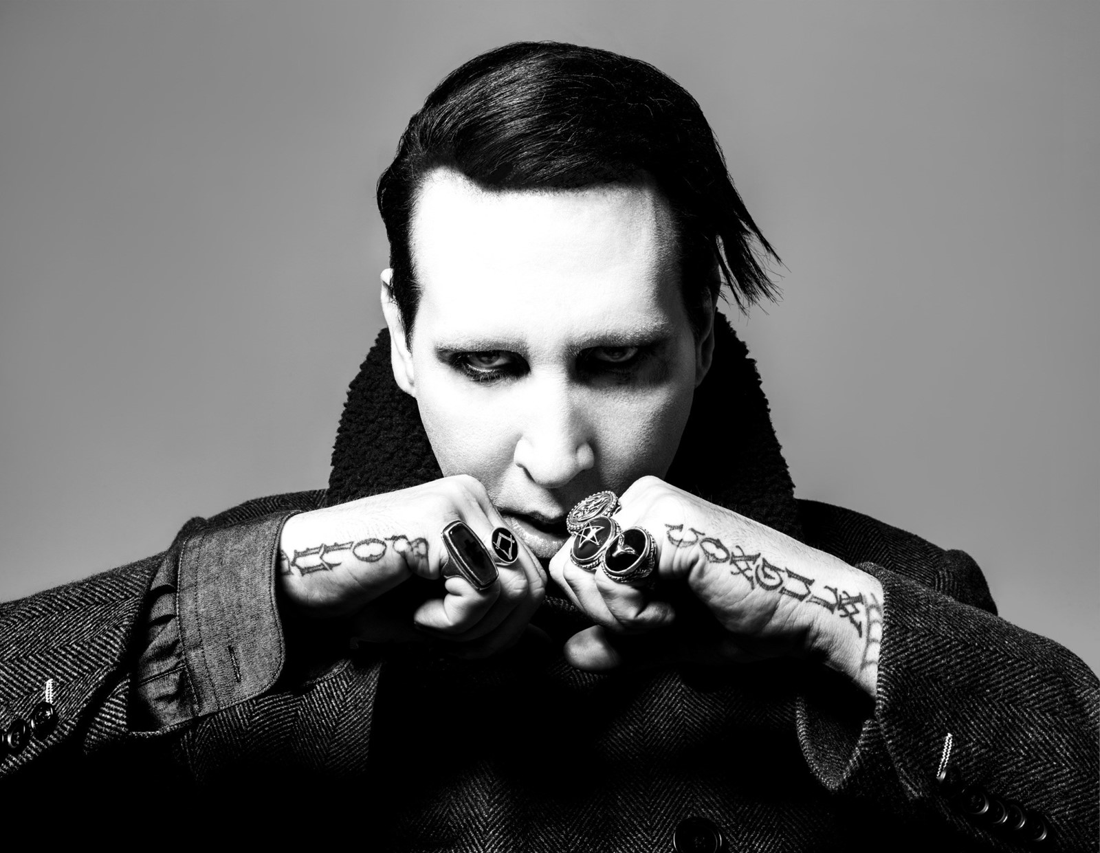 Captain J. reccomend marilyn manson fight song